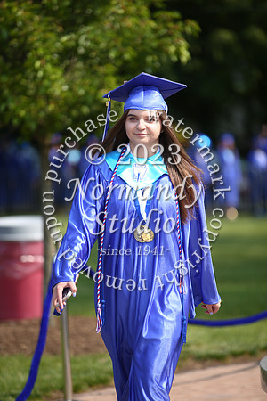 uch_grad_candids_030