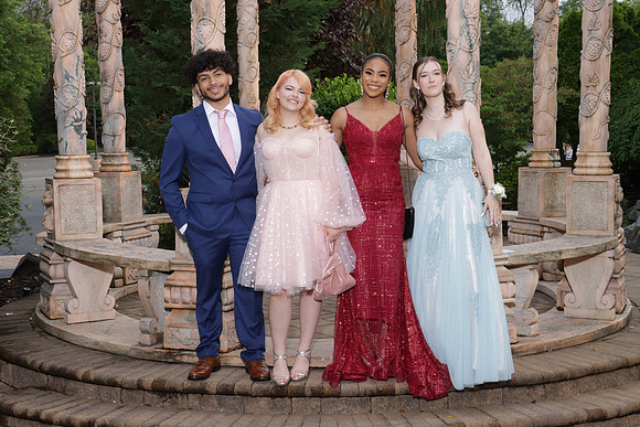SPF_sr.prom_portraits_049