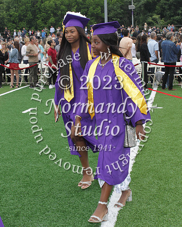 TOT_grad_candids_057