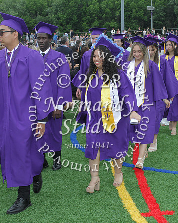 TOT_grad_candids_045