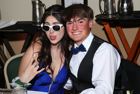 FTH_jr_prom_dancing+tables_209