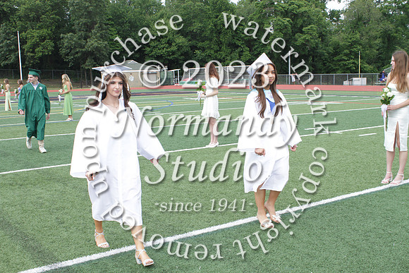 RAM_grad_entrance_042