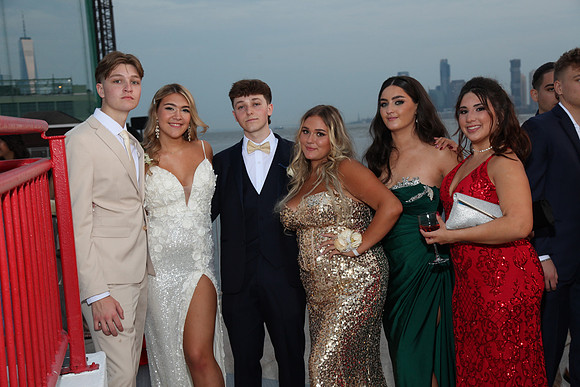 TOT_prom_304
