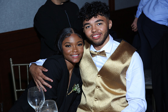 TOT_607_prom