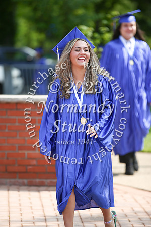 uch_grad_candids_061