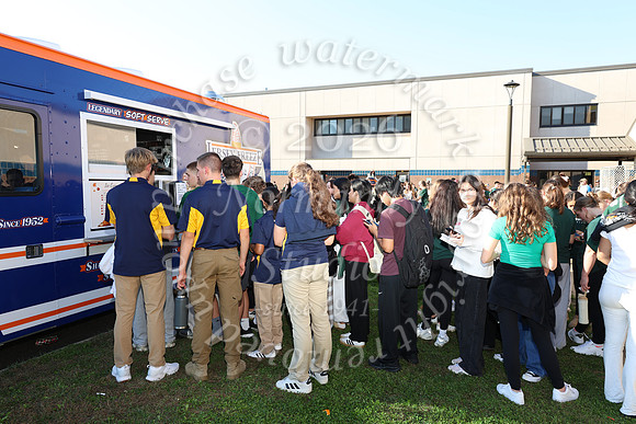 CNH_tailgate_014
