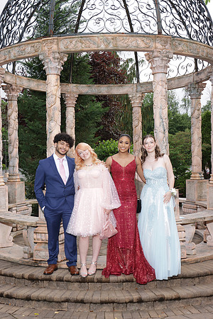 SPF_sr.prom_portraits_052