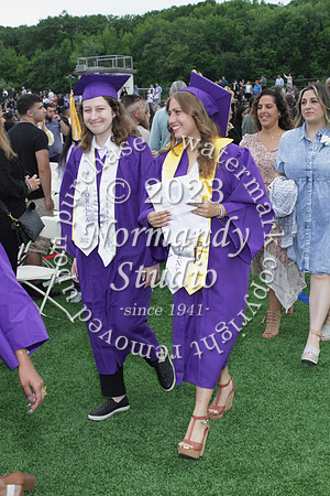 TOT_grad_candids_023