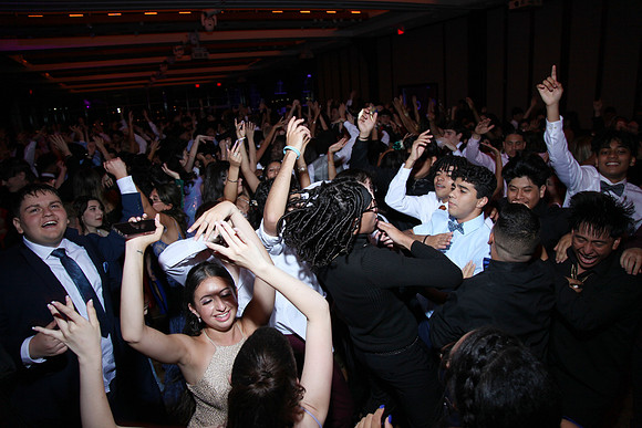 TOT_668_prom