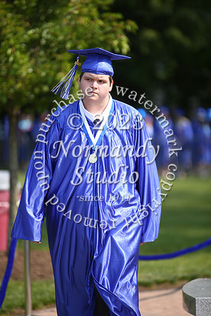 uch_grad_candids_028