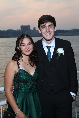 TOT_prom_259