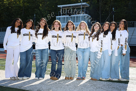 WTG_sr_grp_friends_44