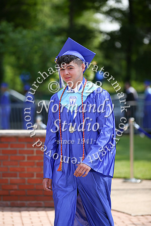 uch_grad_candids_039