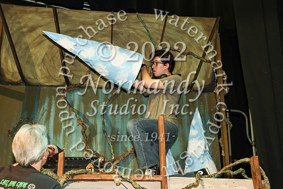 WHS_cast&crew_15