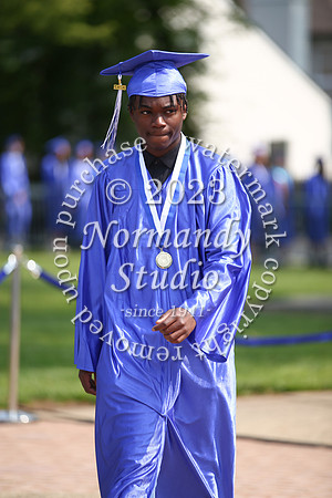 uch_grad_candids_062