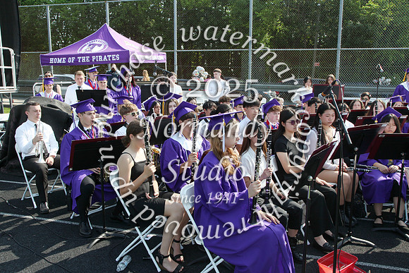 TOT_grad_candids_009