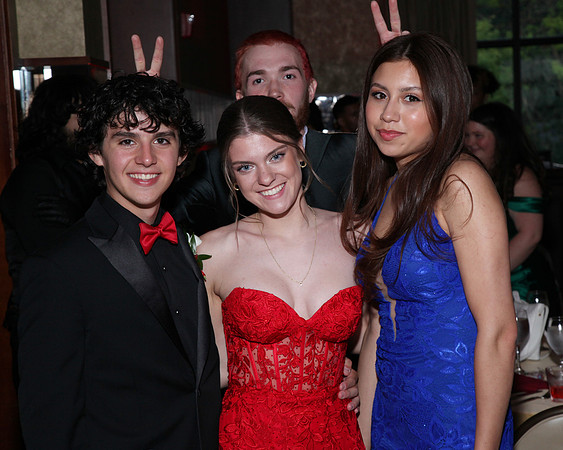 SPF_sr.prom_reception_470