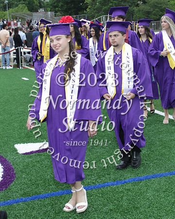 TOT_grad_candids_064