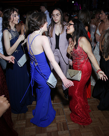 TOT_698_prom