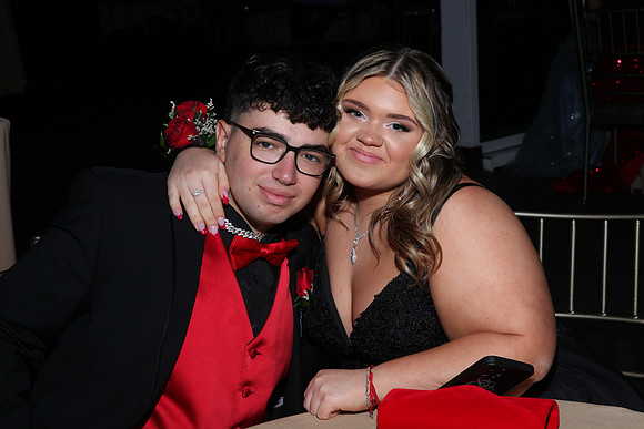 TOT_636_prom