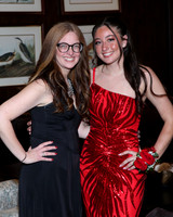 FTH_jr_prom_arriving_005