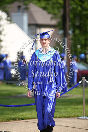 uch_grad_candids_086