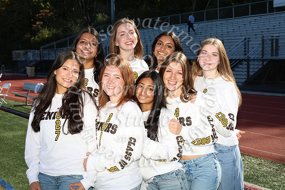 WTG_sr_grp_friends_16