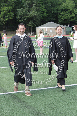 RAM_grad_entrance_022
