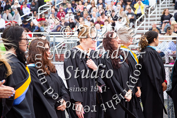 LIB_grad_0027