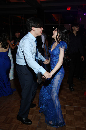 TOT_650_prom