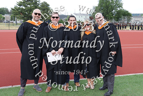 SVL_commencement_008