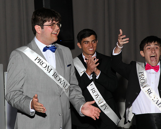 FTH_643_sr.prom