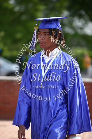 uch_grad_candids_090