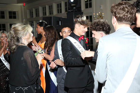 FTH_jr_prom_prince + princess_322