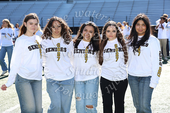 WTG_sr_grp_friends_55