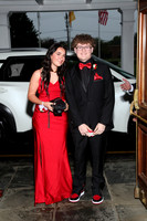 FTH_jr_prom_arriving_010