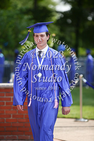 uch_grad_candids_027