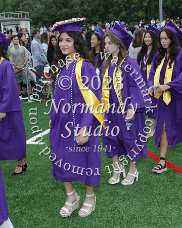 TOT_grad_candids_049