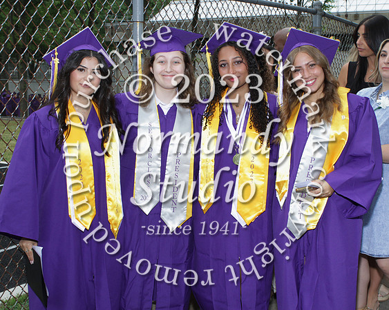 TOT_grad_candids_001