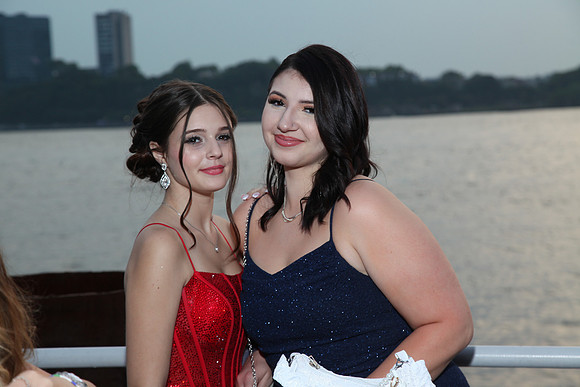 TOT_prom_285
