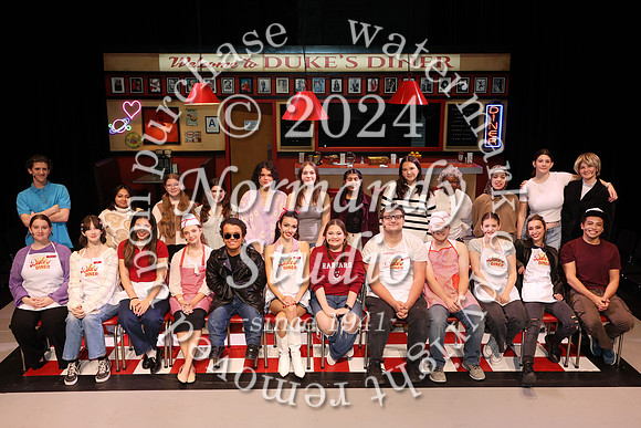 WTG_cast+crew_grps_04