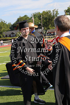 SVL_diplomas_left_331