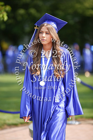uch_grad_candids_041