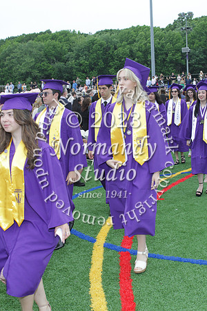 TOT_grad_candids_040