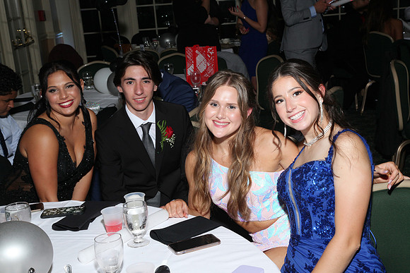 FTH_jr_prom_dancing+tables_197