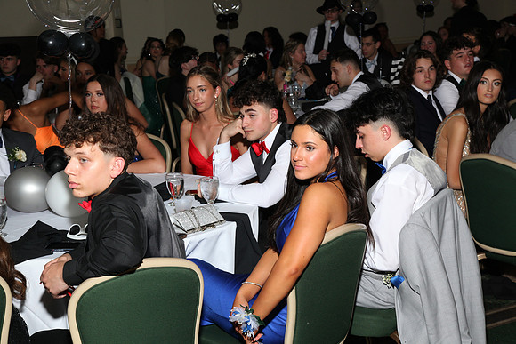 FTH_jr_prom_prince + princess_301