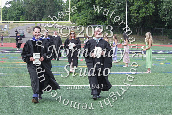 RAM_grad_entrance_011