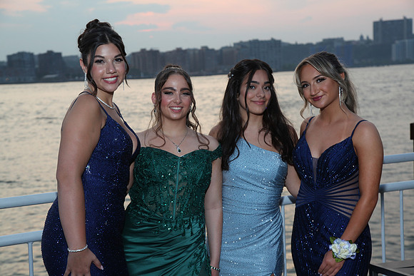 TOT_prom_281