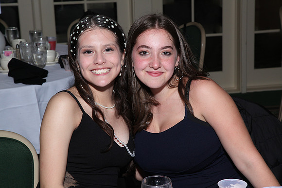 FTH_jr_prom_dancing+tables_174