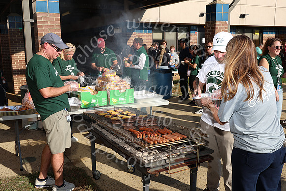 CNH_tailgate_022